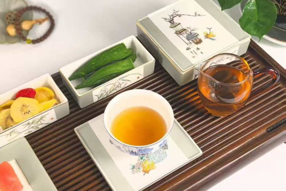 绅士虎陶瓷礼品定制-唐山骨质瓷定制-骨质瓷礼品定制-私人订制礼品